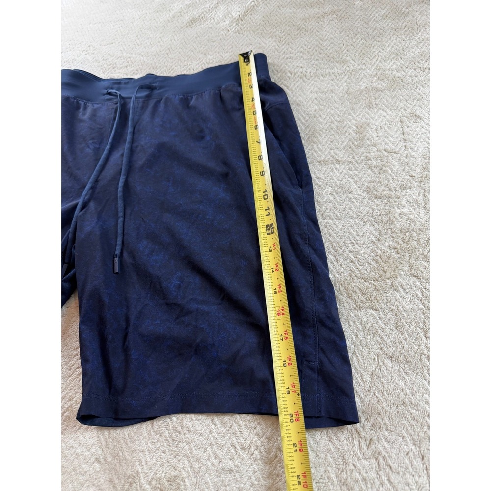 Lululemon T.H.E. Linerless Shorts Mens XL Dark Blue Camo Drawstring Activewear - Picture 10 of 13